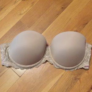 Cute Strapless VICTORIA SECRET PINK bra